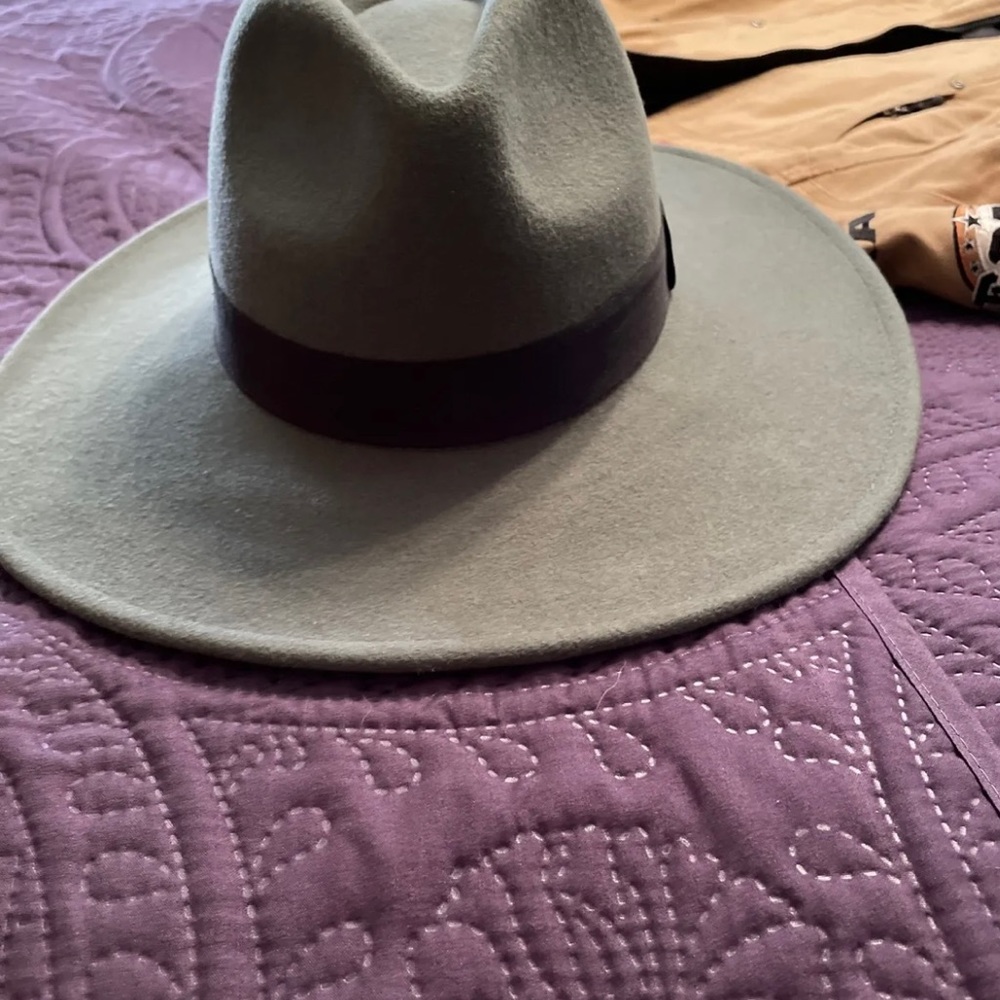 Gray Felt Hat - image 2